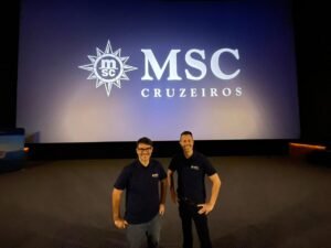 Ignacio Palacios, diretor comercial, e Eduardo Mariani, diretor de Marketing da MSC