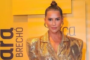 Peça Rara Brechó Deborah Secco