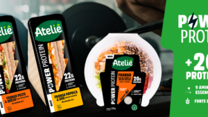 A nova linha Power Protein, da Ateliê, reúne sanduíches e salada refrigerados desenvolvidos para oferecer praticidade, sabor e mais de 20 g de proteína por refeição. Foto: Divulgação/Ateliê.
